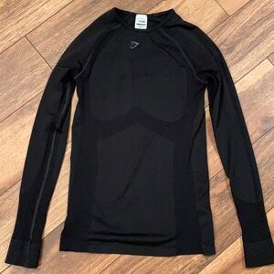 Gymshark Top black. XS